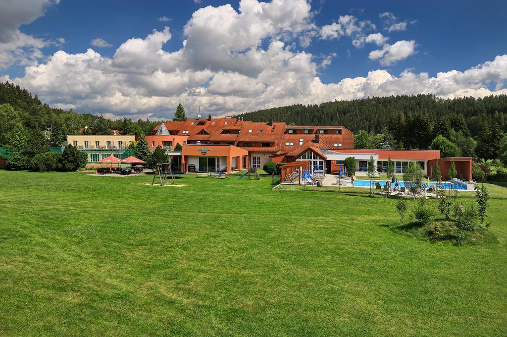 Sporthotel Zaton Zaton  Екстер'єр фото